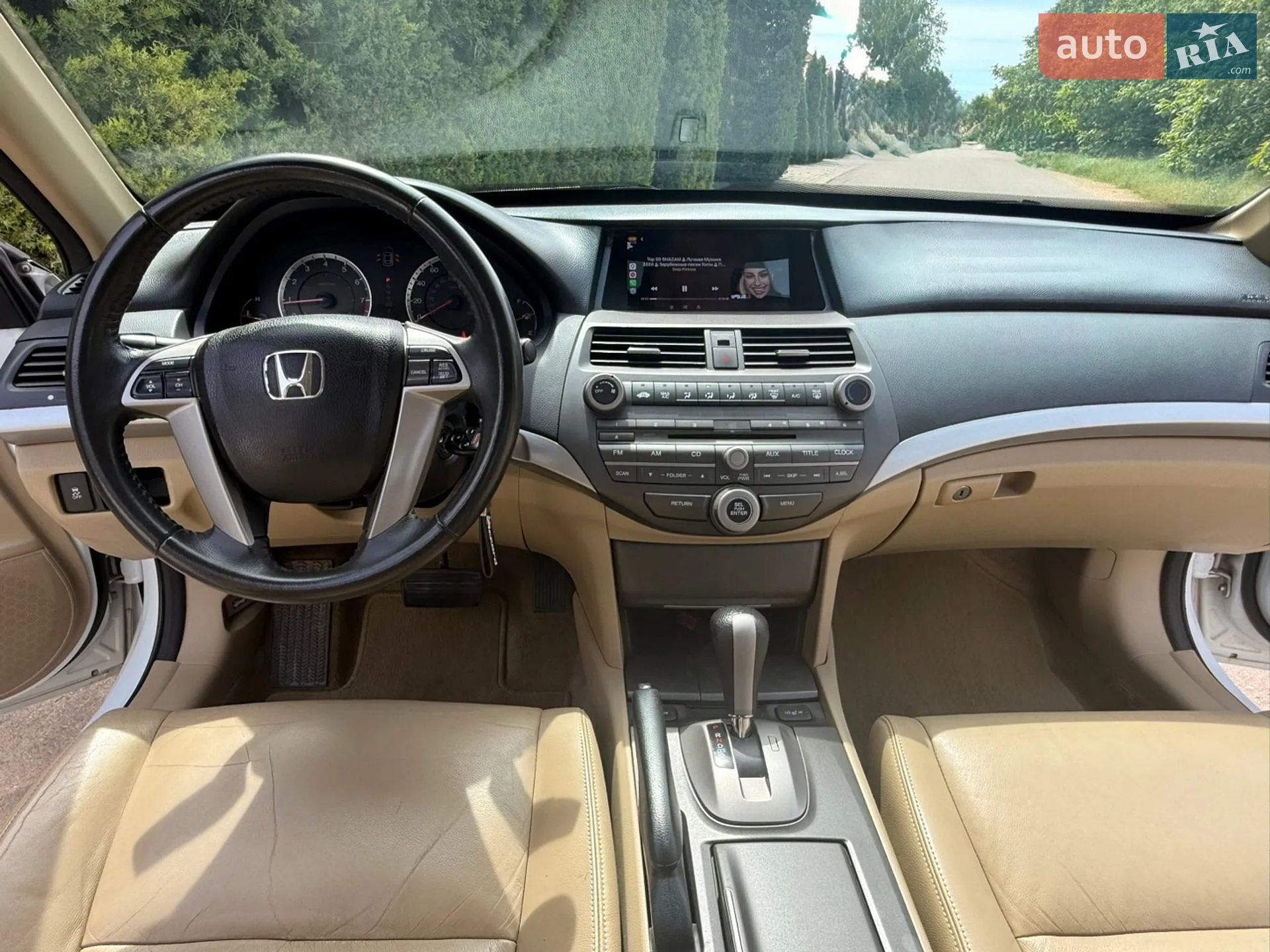 2011 Honda Accord - мініатюра 16