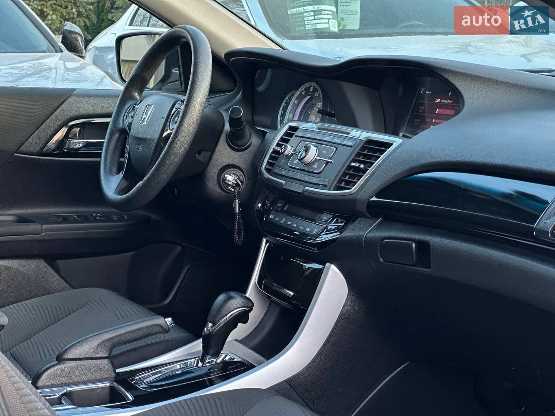 2017 Honda Accord - мініатюра 12