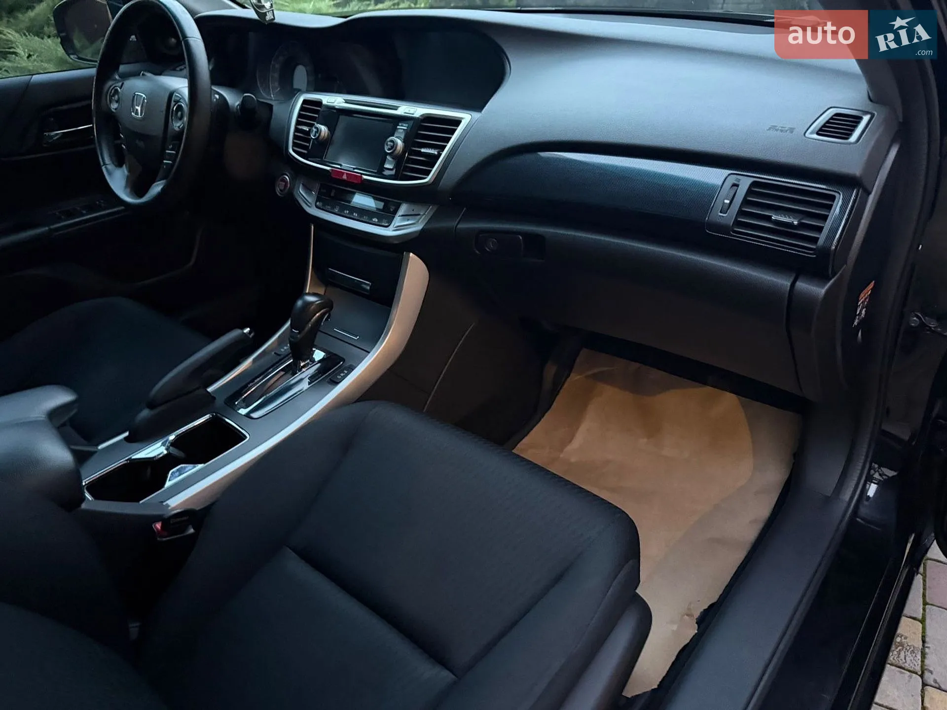 2013 Honda Accord - мініатюра 10