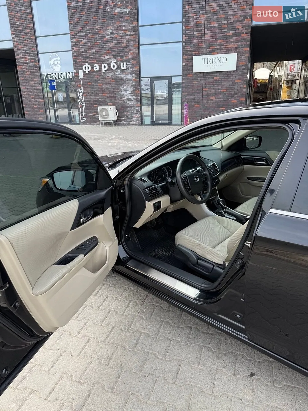 2016 Honda Accord - мініатюра 11