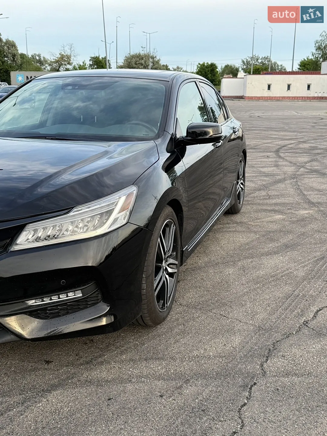 2017 Honda Accord - мініатюра 2