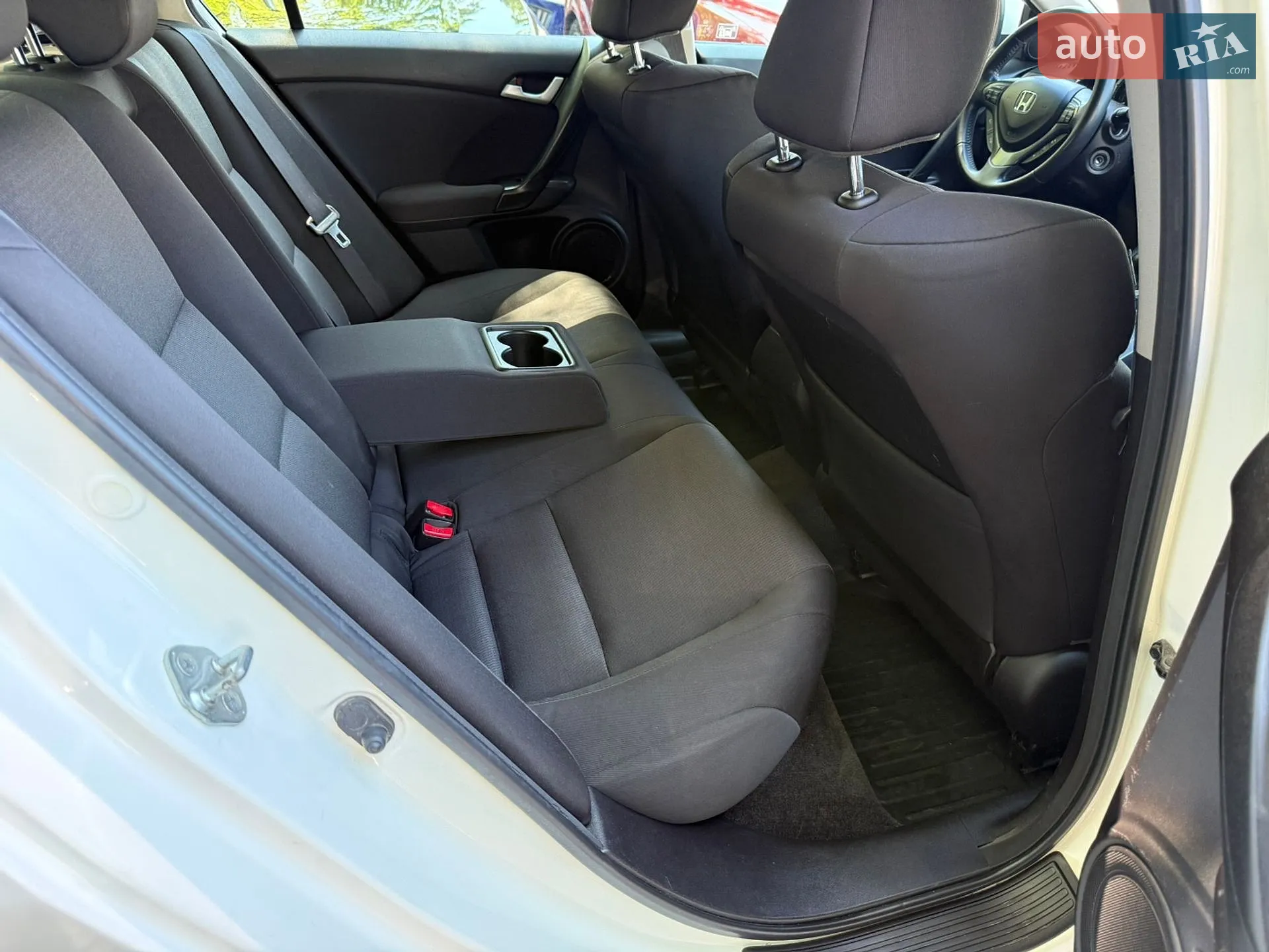 2011 Honda Accord - мініатюра 37