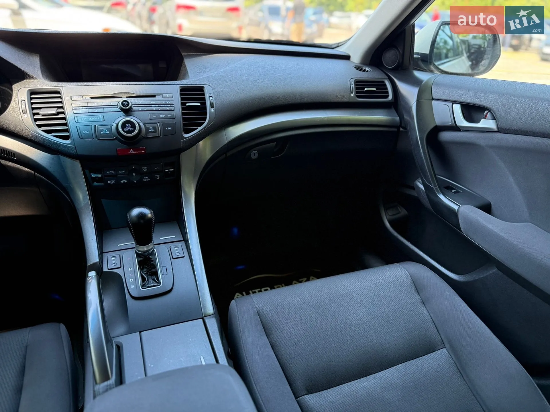 2011 Honda Accord - мініатюра 48