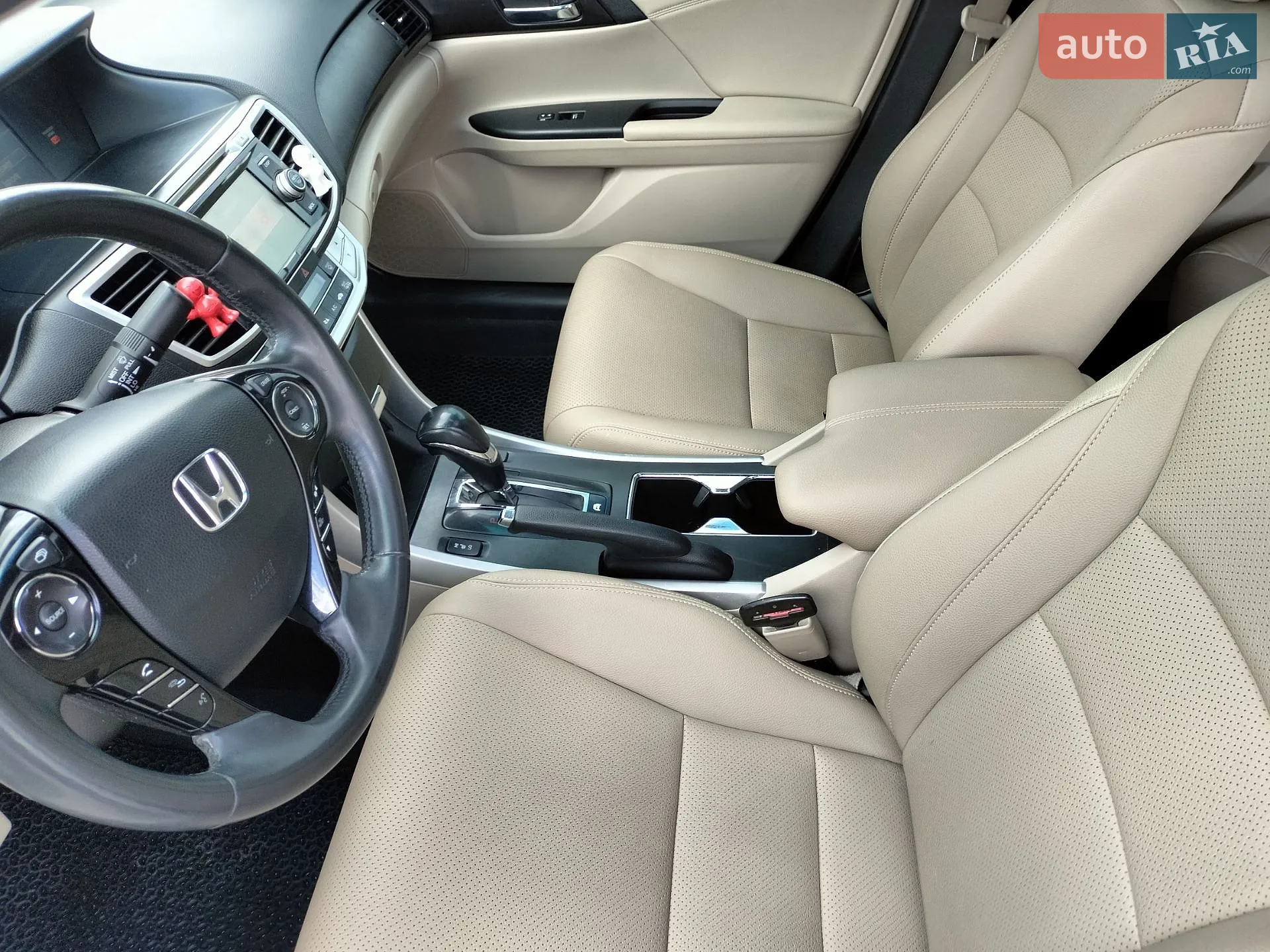 2015 Honda Accord - мініатюра 8
