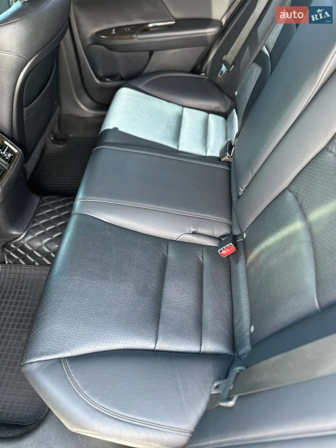 2013 Honda Accord - мініатюра 3