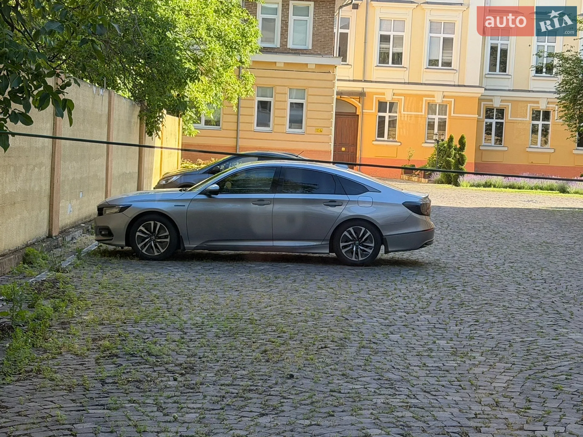 2019 Honda Accord - мініатюра 2