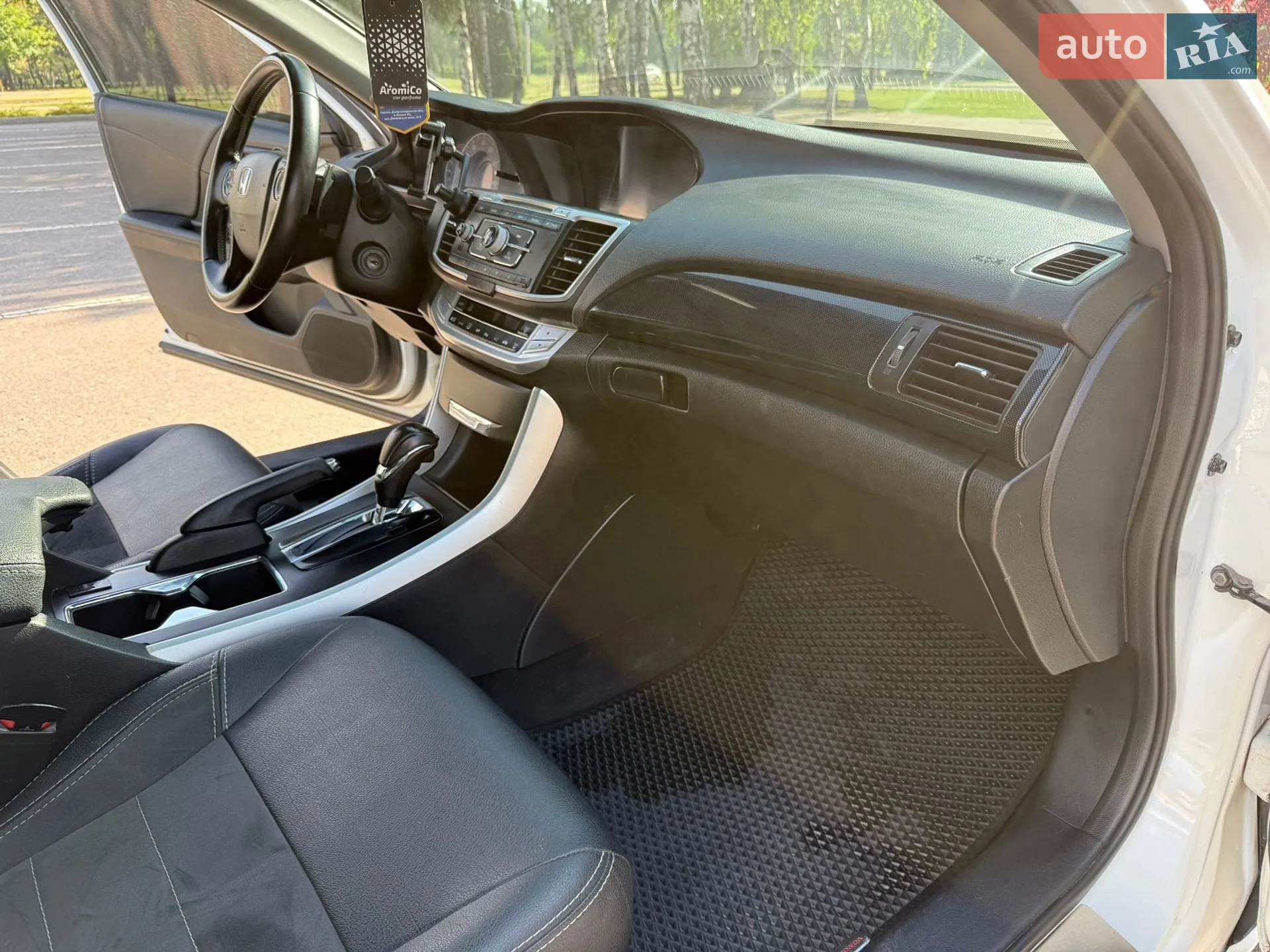 2014 Honda Accord - мініатюра 12
