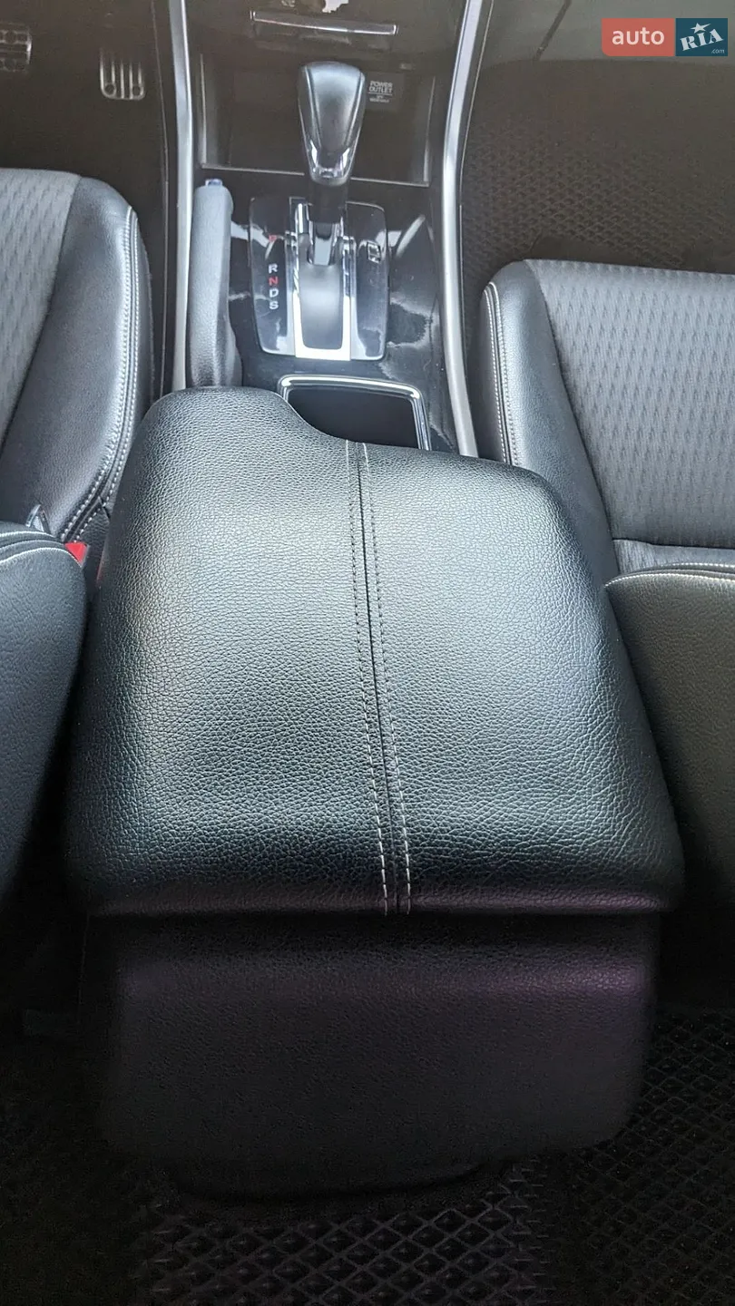 2015 Honda Accord - мініатюра 19