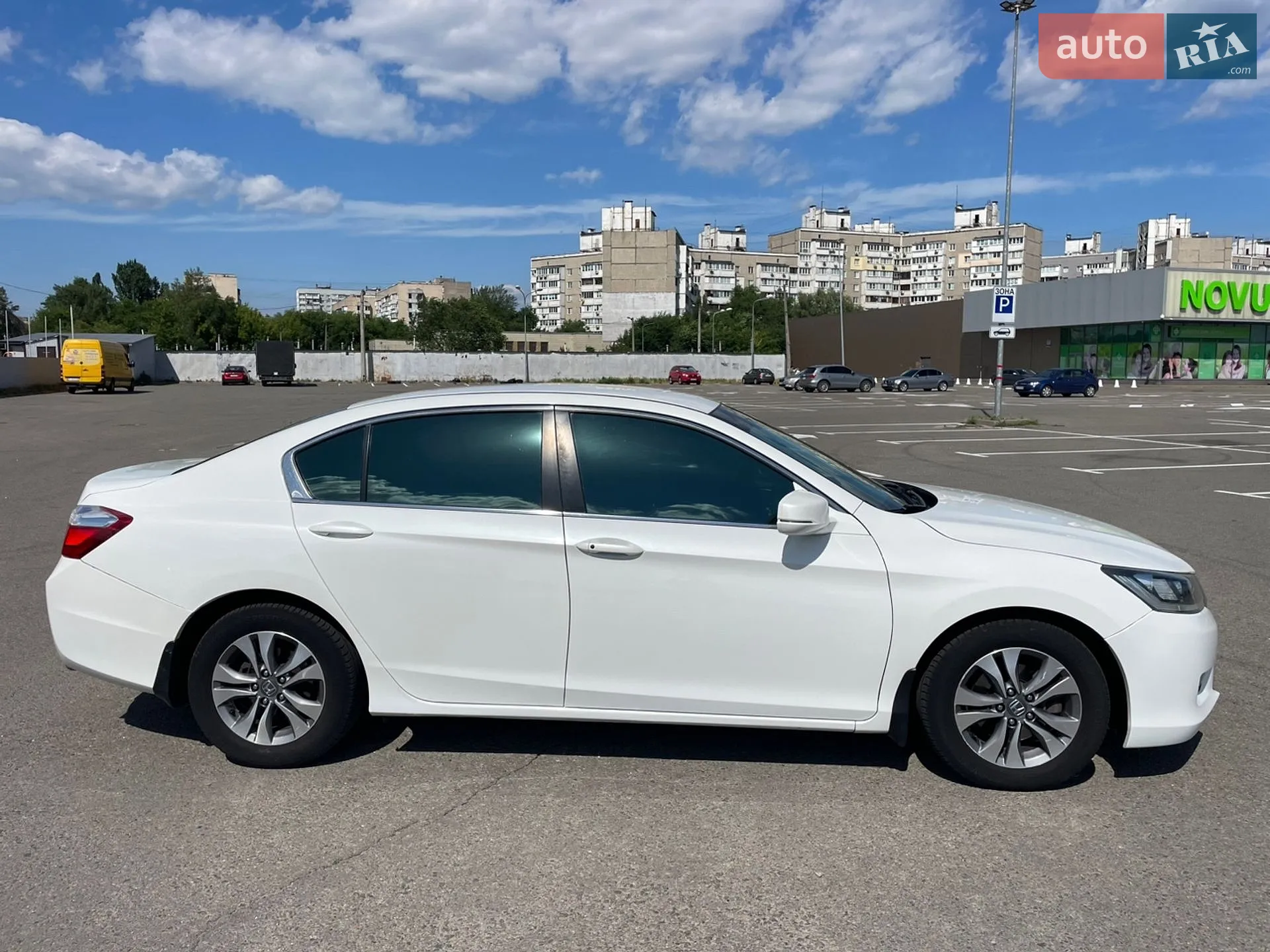 2013 Honda Accord - мініатюра 8