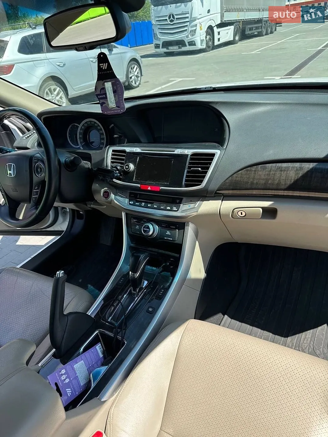 2013 Honda Accord - мініатюра 12