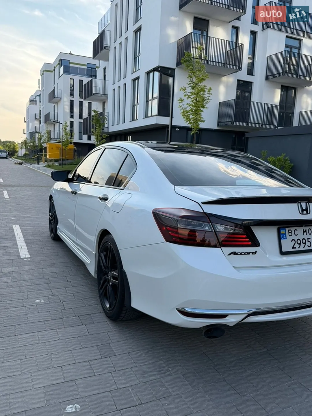 2016 Honda Accord - мініатюра 19