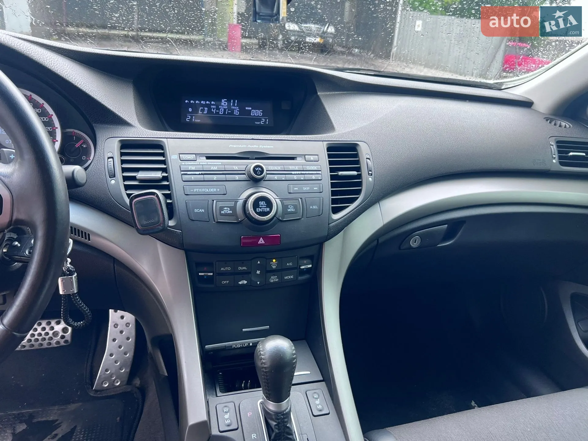 2010 Honda Accord - мініатюра 6