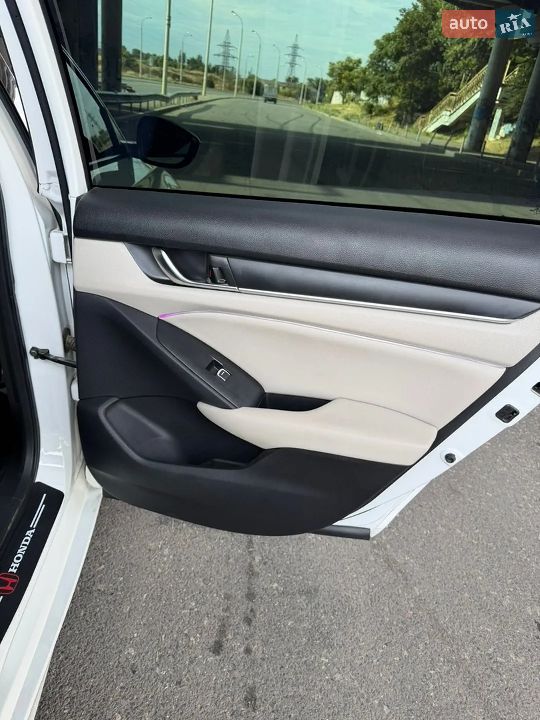 2021 Honda Accord - мініатюра 18