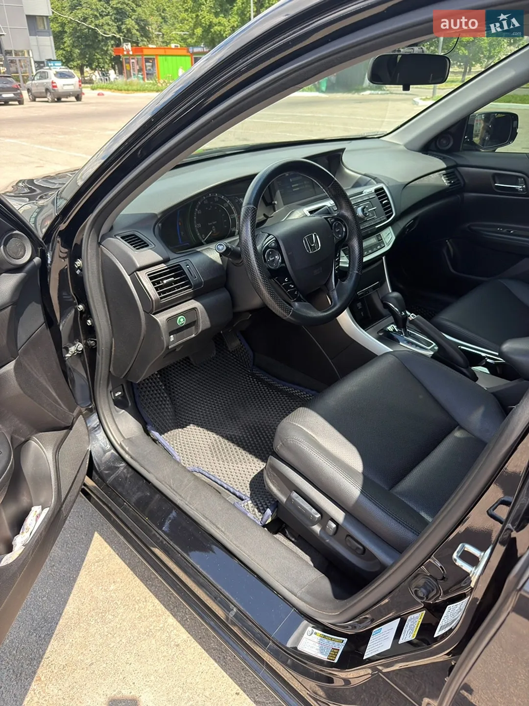 2015 Honda Accord - мініатюра 12