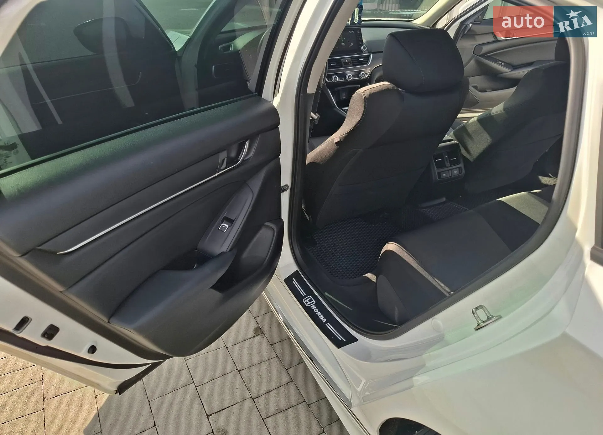 2018 Honda Accord - мініатюра 26