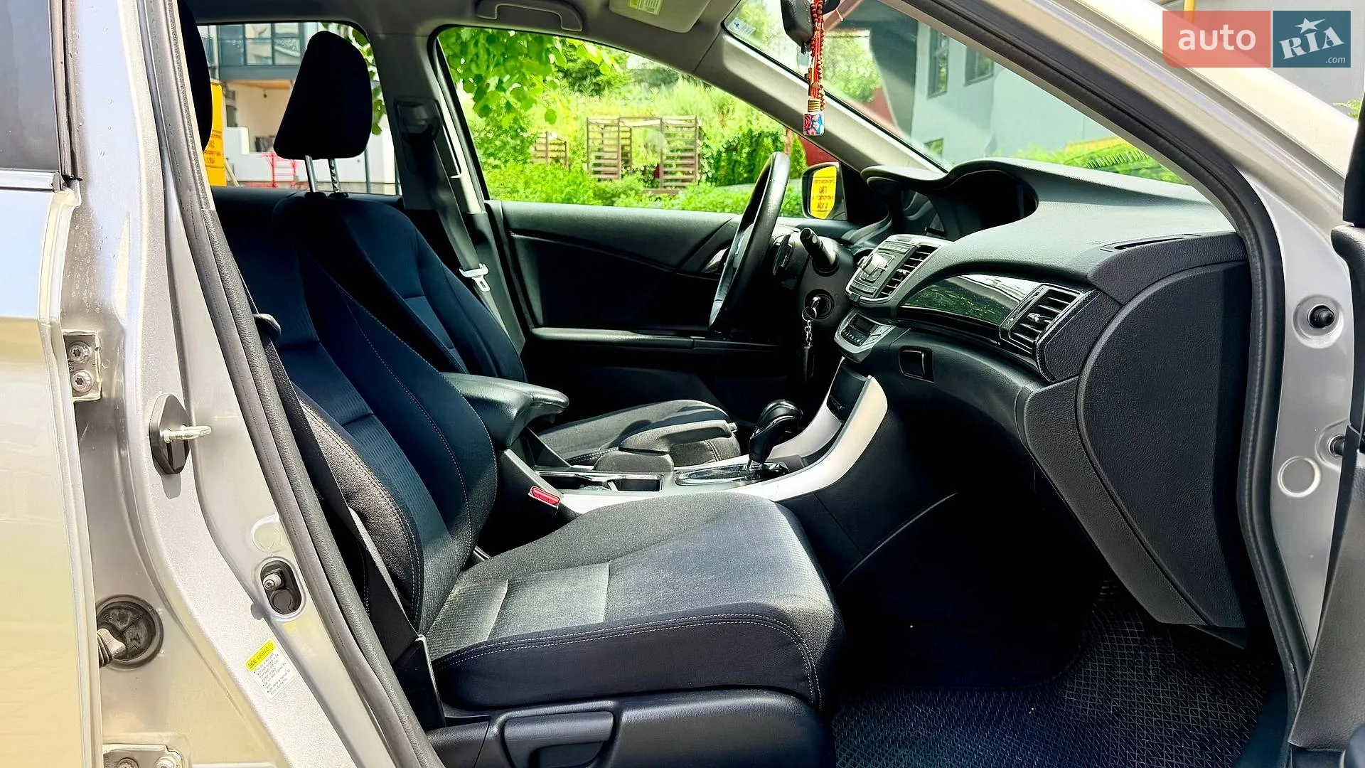 2013 Honda Accord - мініатюра 13