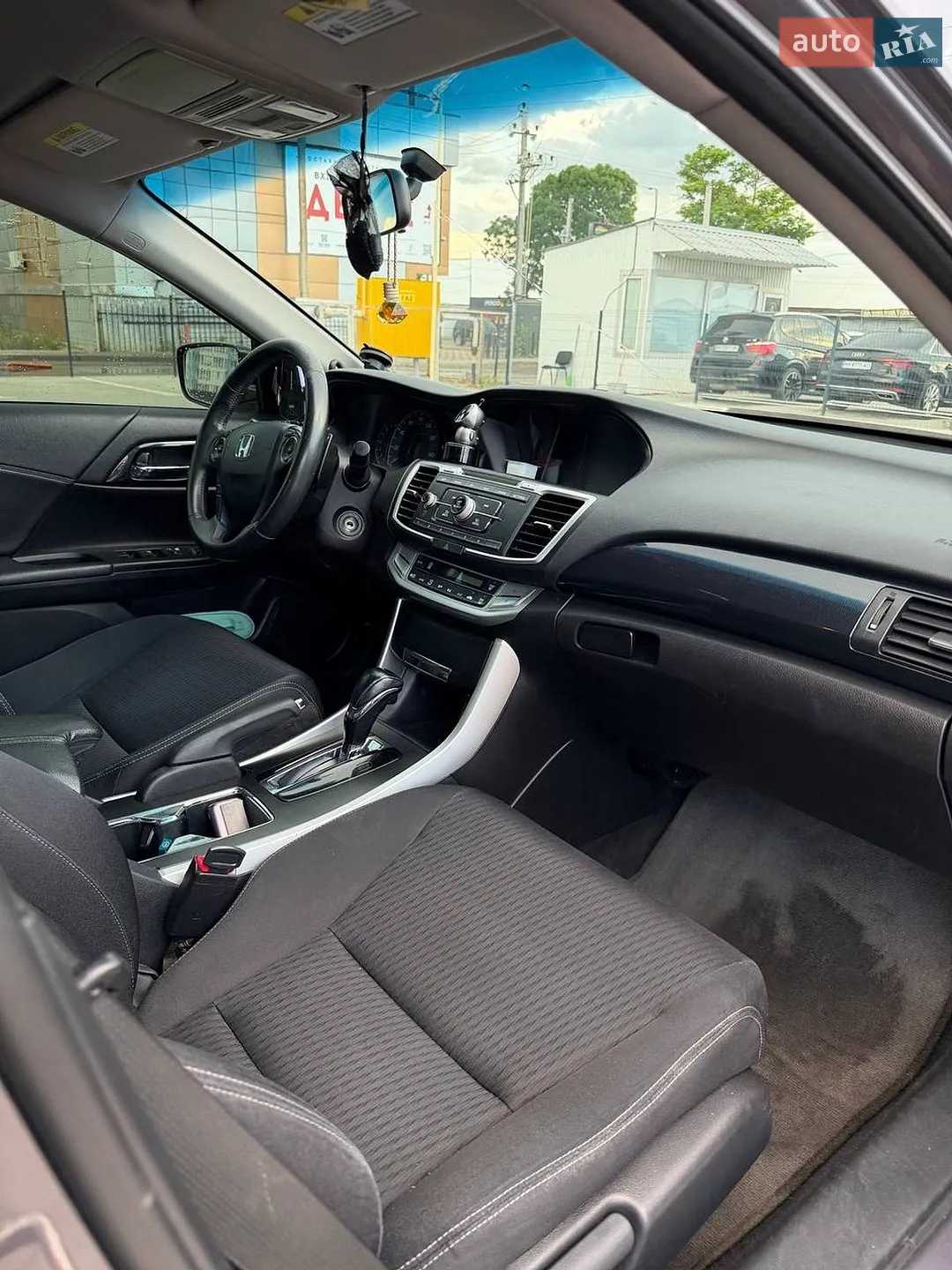 2014 Honda Accord - мініатюра 9