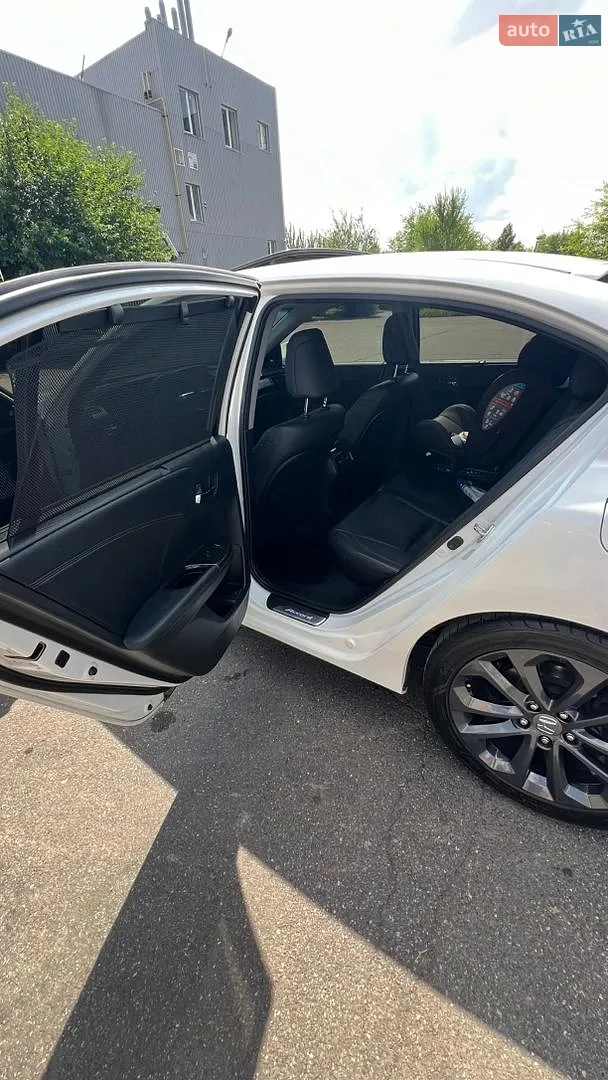 2013 Honda Accord - мініатюра 9
