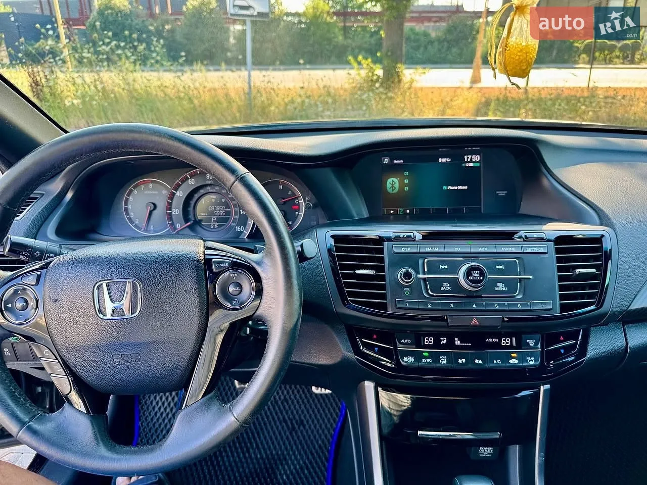 2016 Honda Accord - мініатюра 11