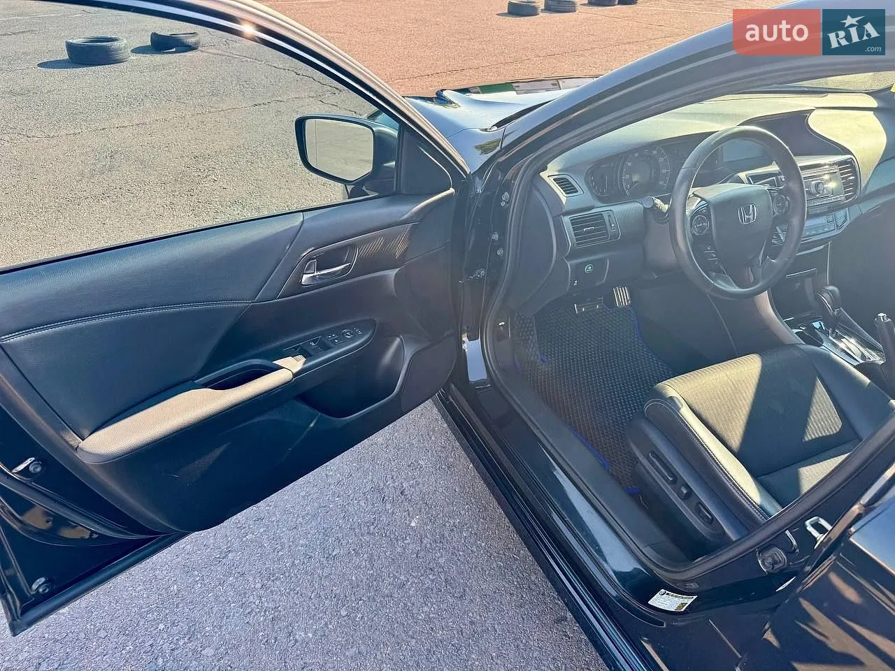 2016 Honda Accord - мініатюра 13