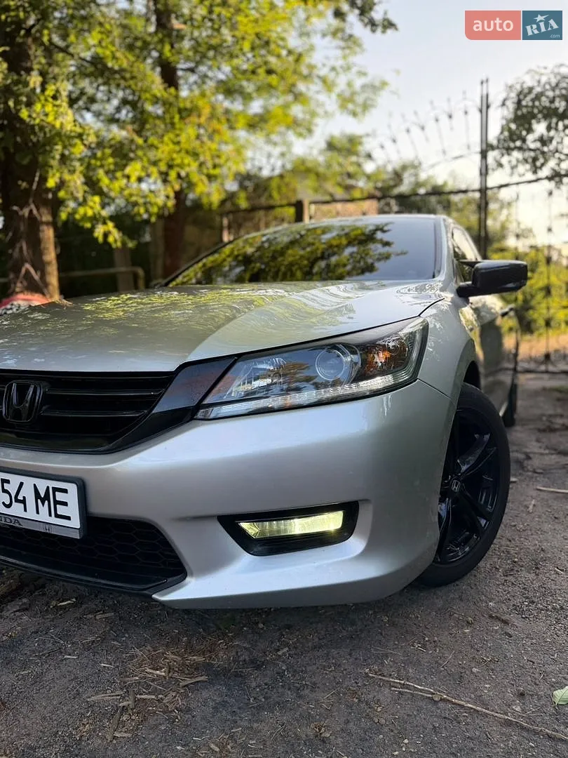 2014 Honda Accord - мініатюра 3