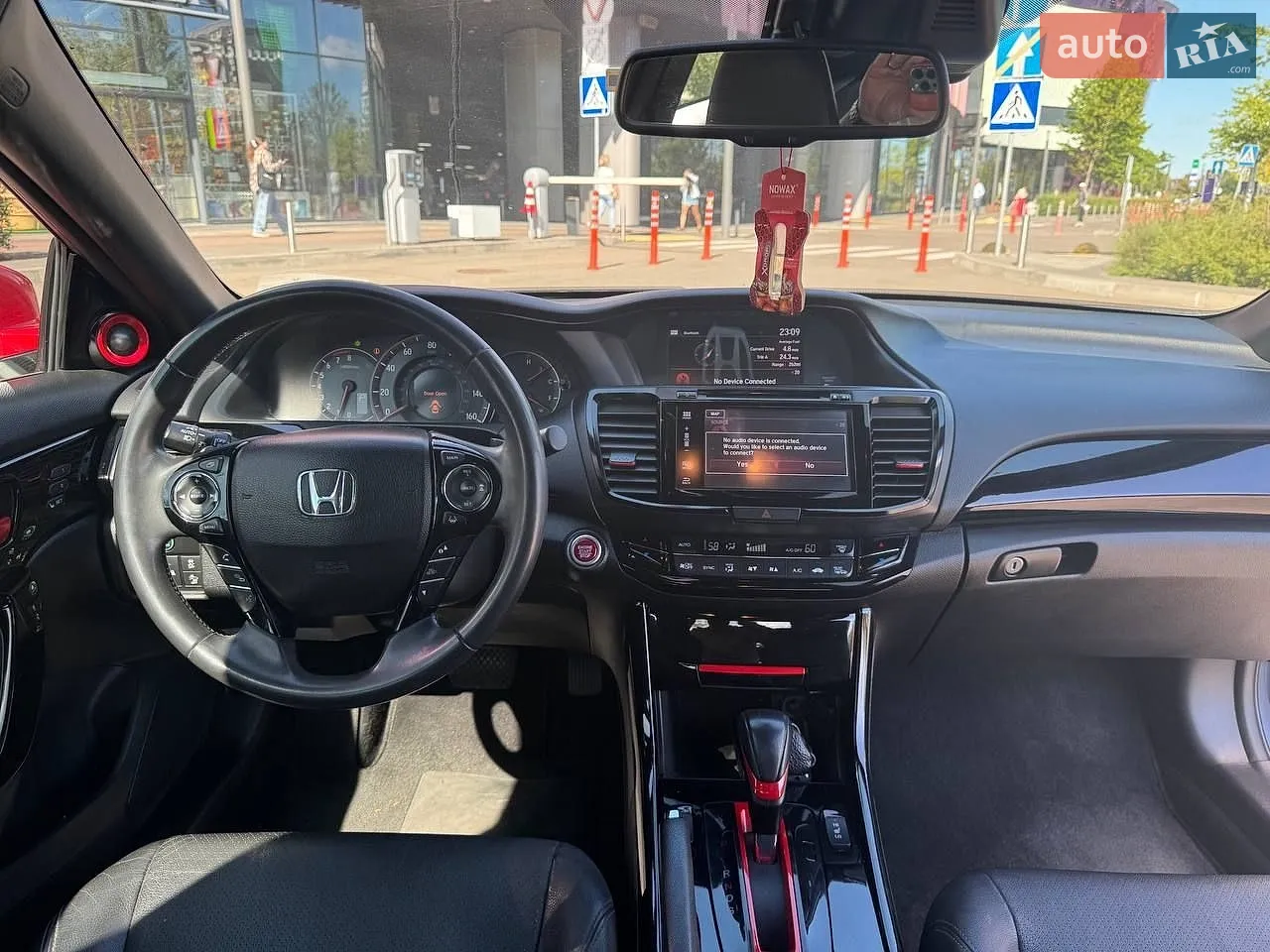 2016 Honda Accord - мініатюра 11
