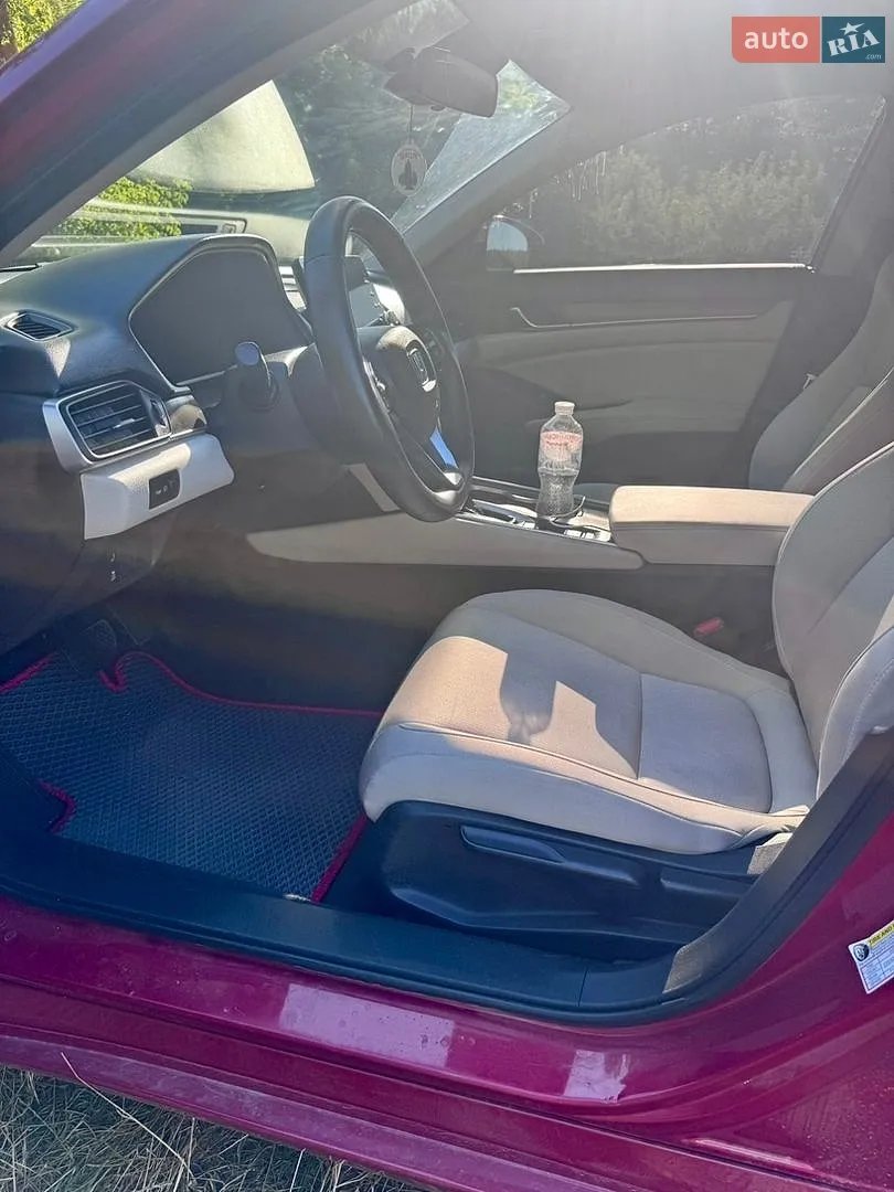 2017 Honda Accord - мініатюра 9
