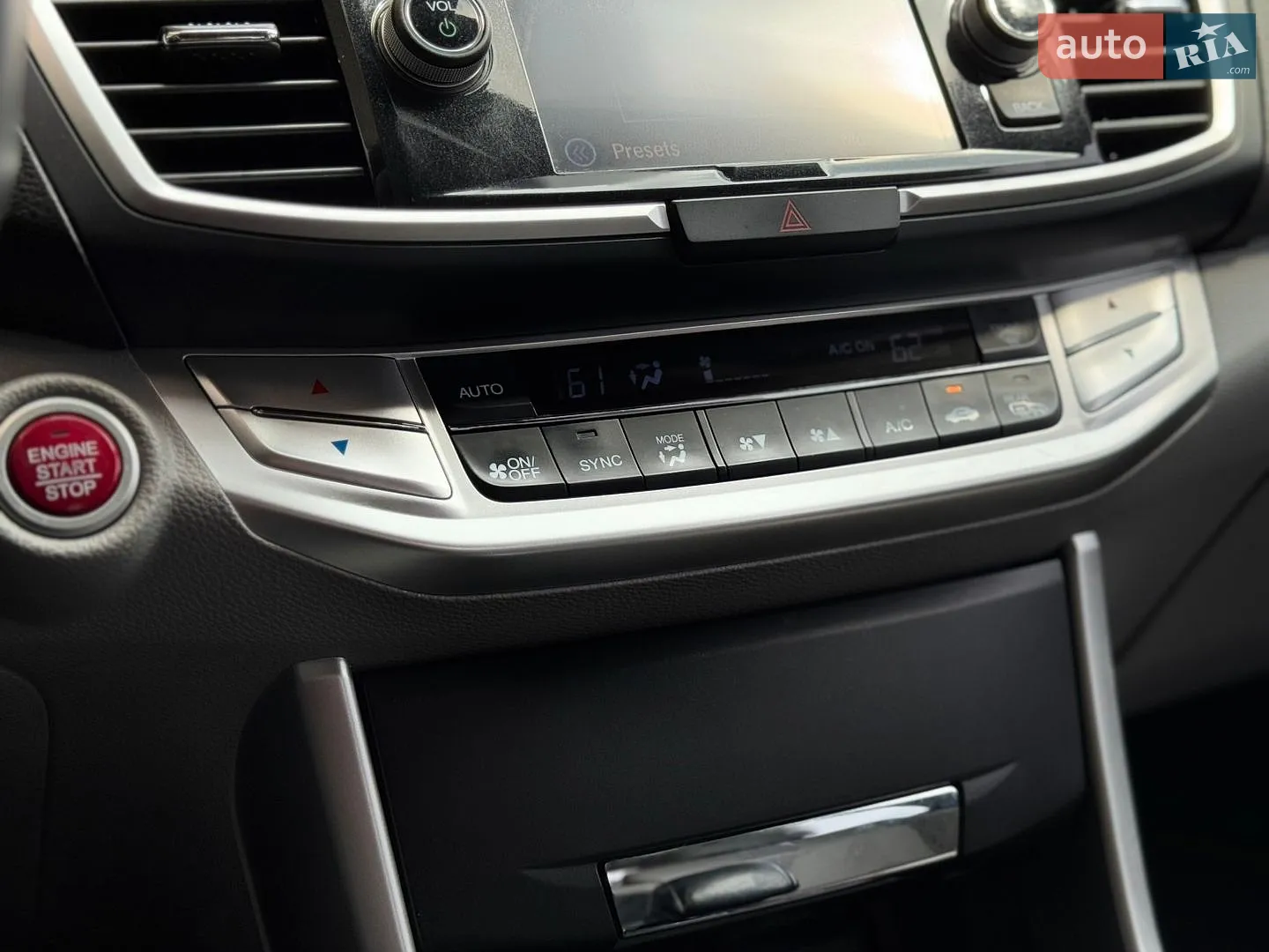 2015 Honda Accord - мініатюра 12
