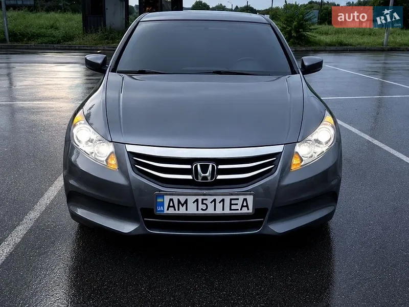 Honda Accord 2011
