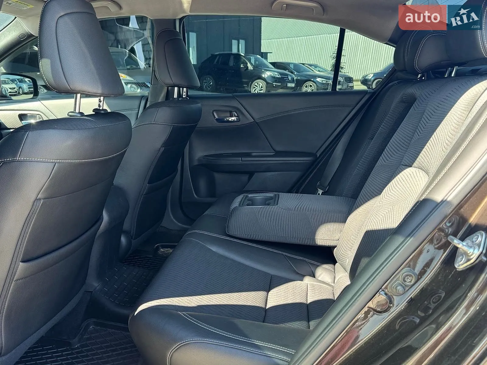 2015 Honda Accord - мініатюра 38