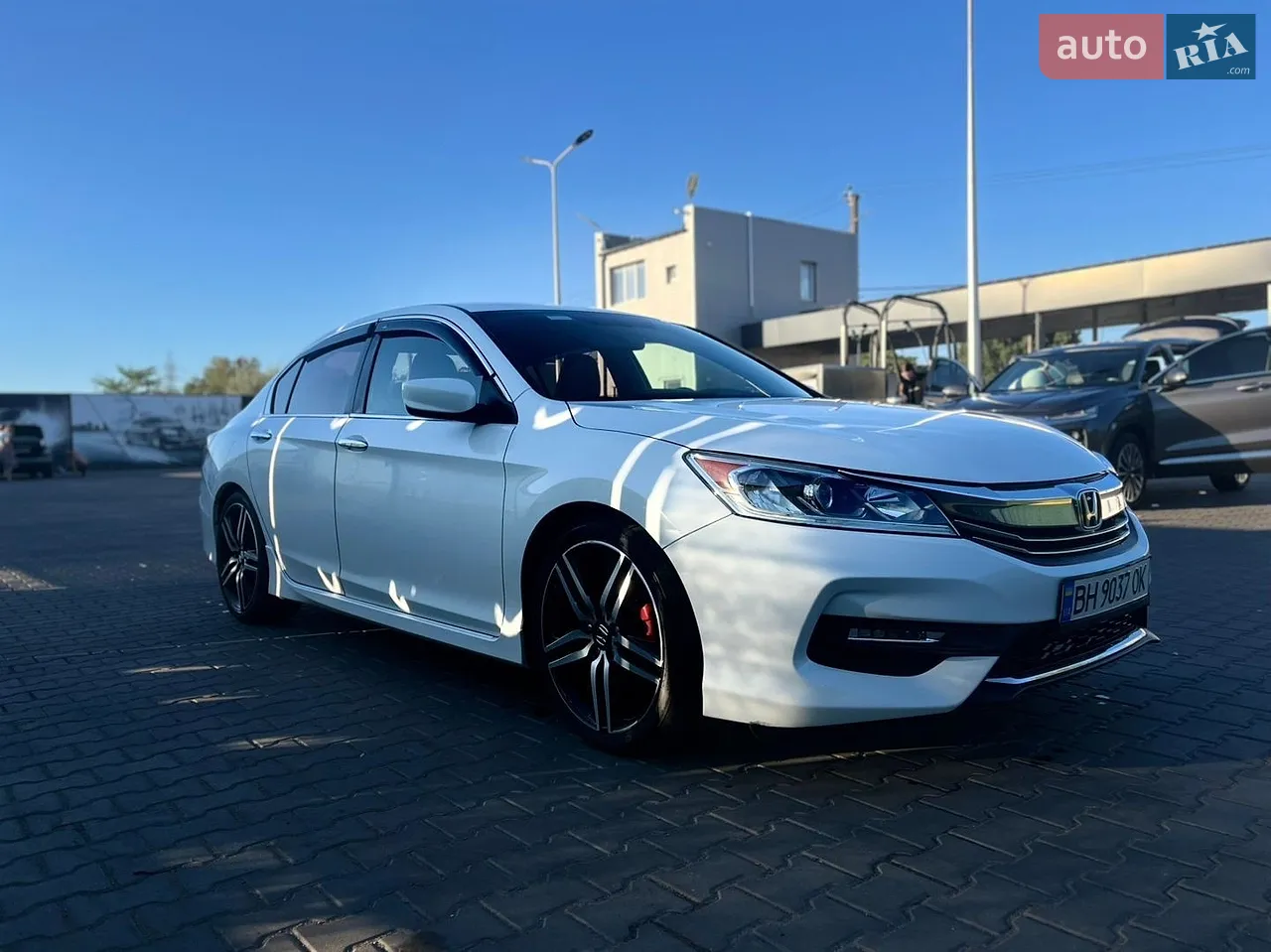 2016 Honda Accord - мініатюра 12