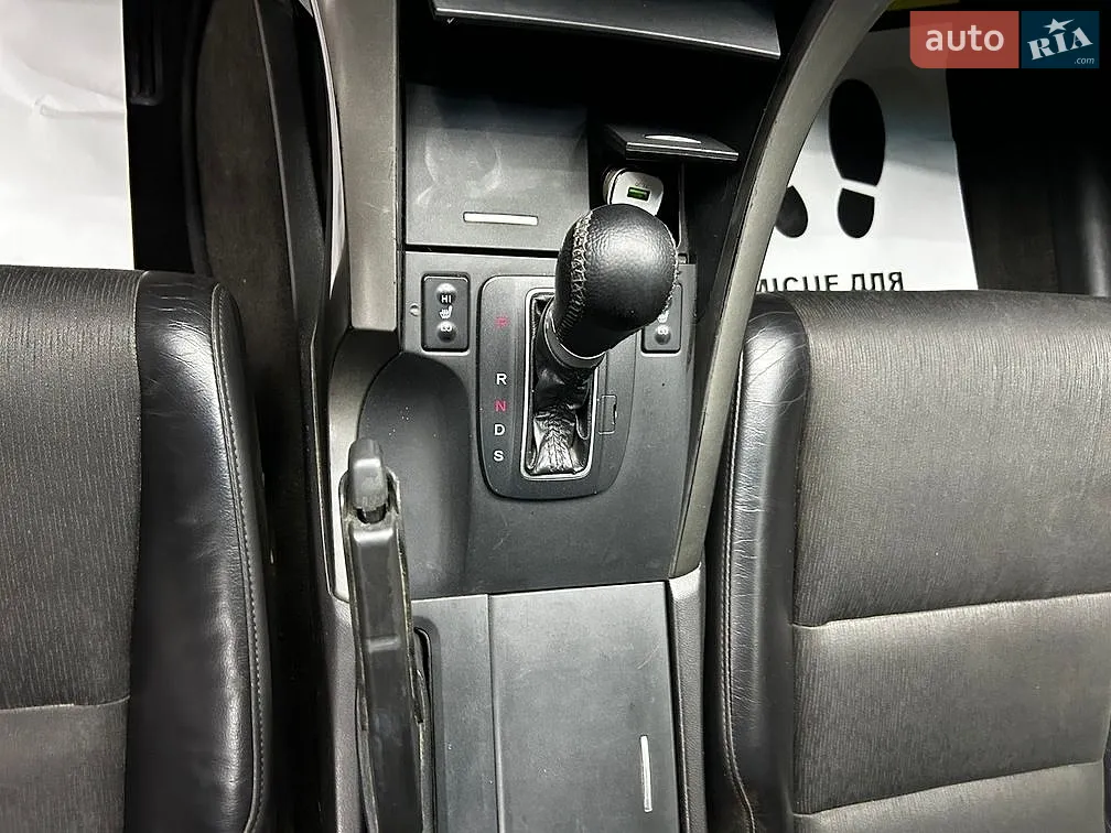 2010 Honda Accord - мініатюра 17