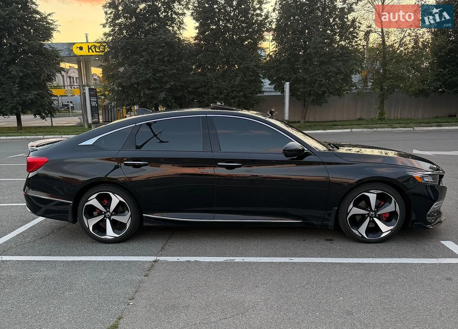 2019 Honda Accord - мініатюра 4