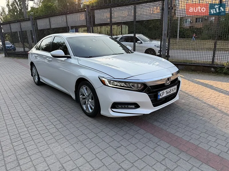 Honda Accord 2019