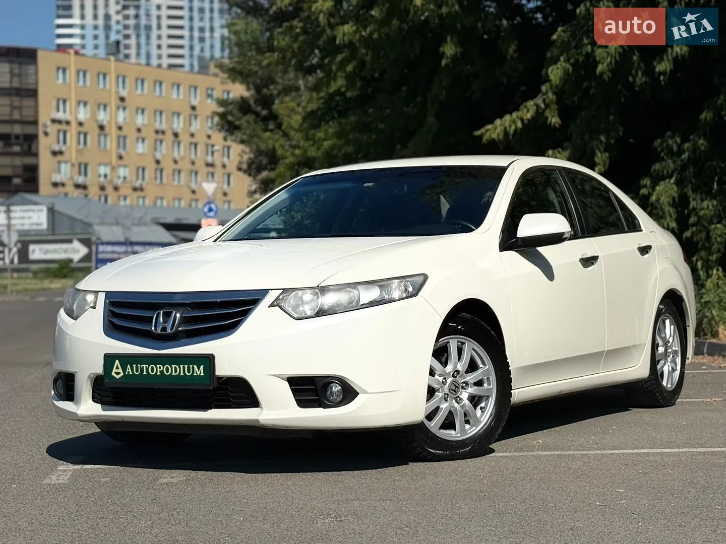 2011 Honda Accord - фото 1