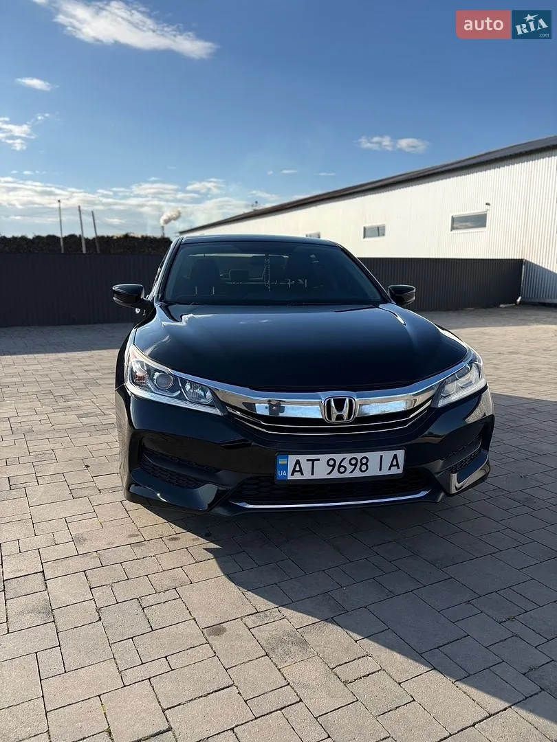 2016 Honda Accord - мініатюра 2