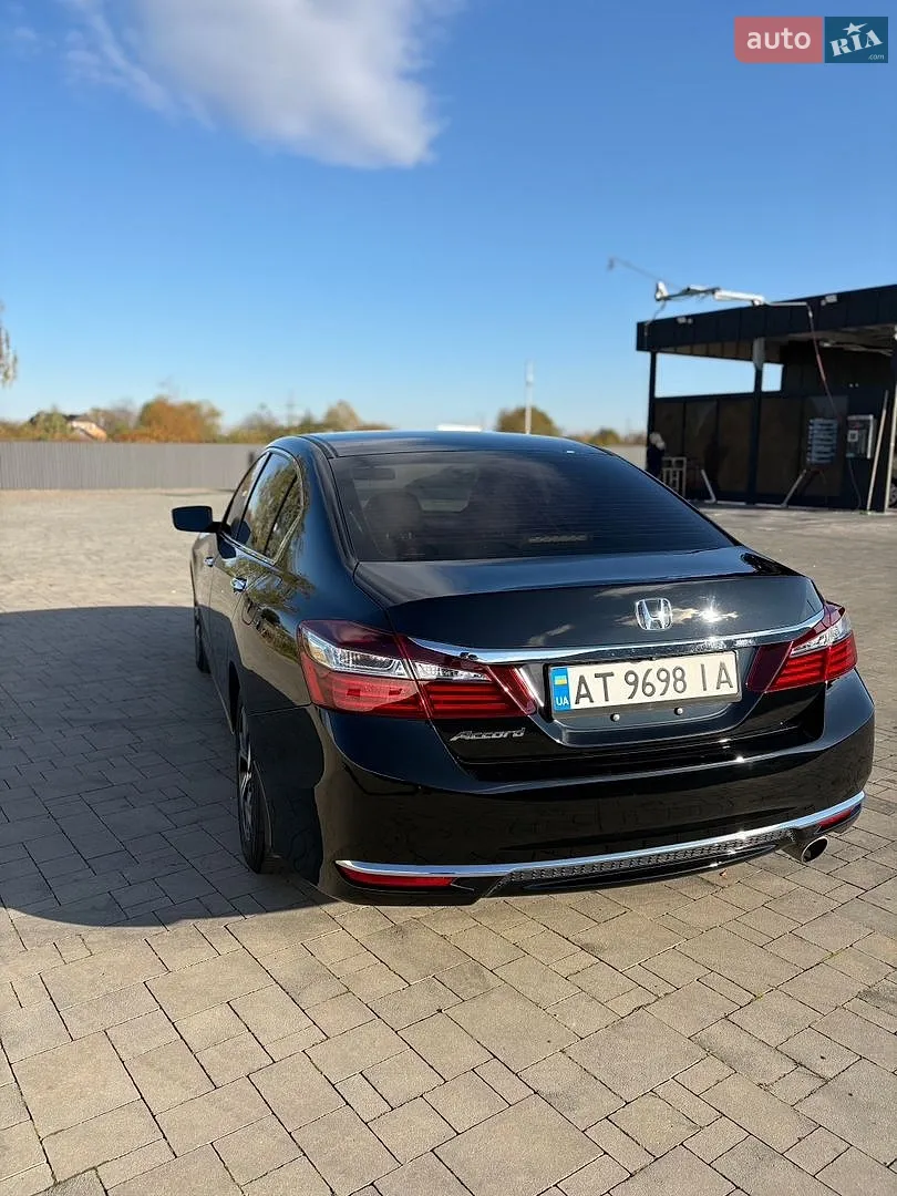 2016 Honda Accord - мініатюра 13