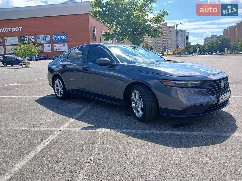 Honda Accord 2023