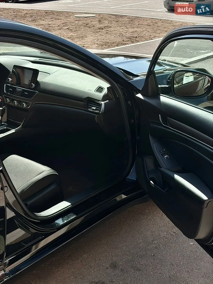 2021 Honda Accord - мініатюра 11