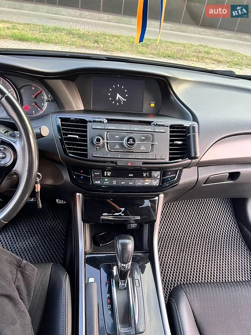 2017 Honda Accord - мініатюра 10