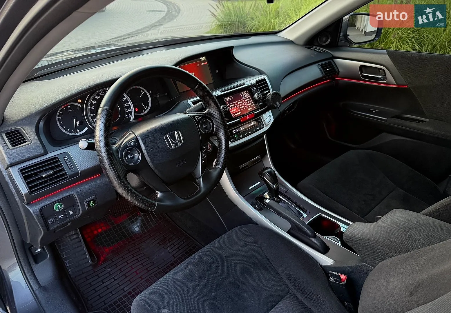 2013 Honda Accord - мініатюра 18