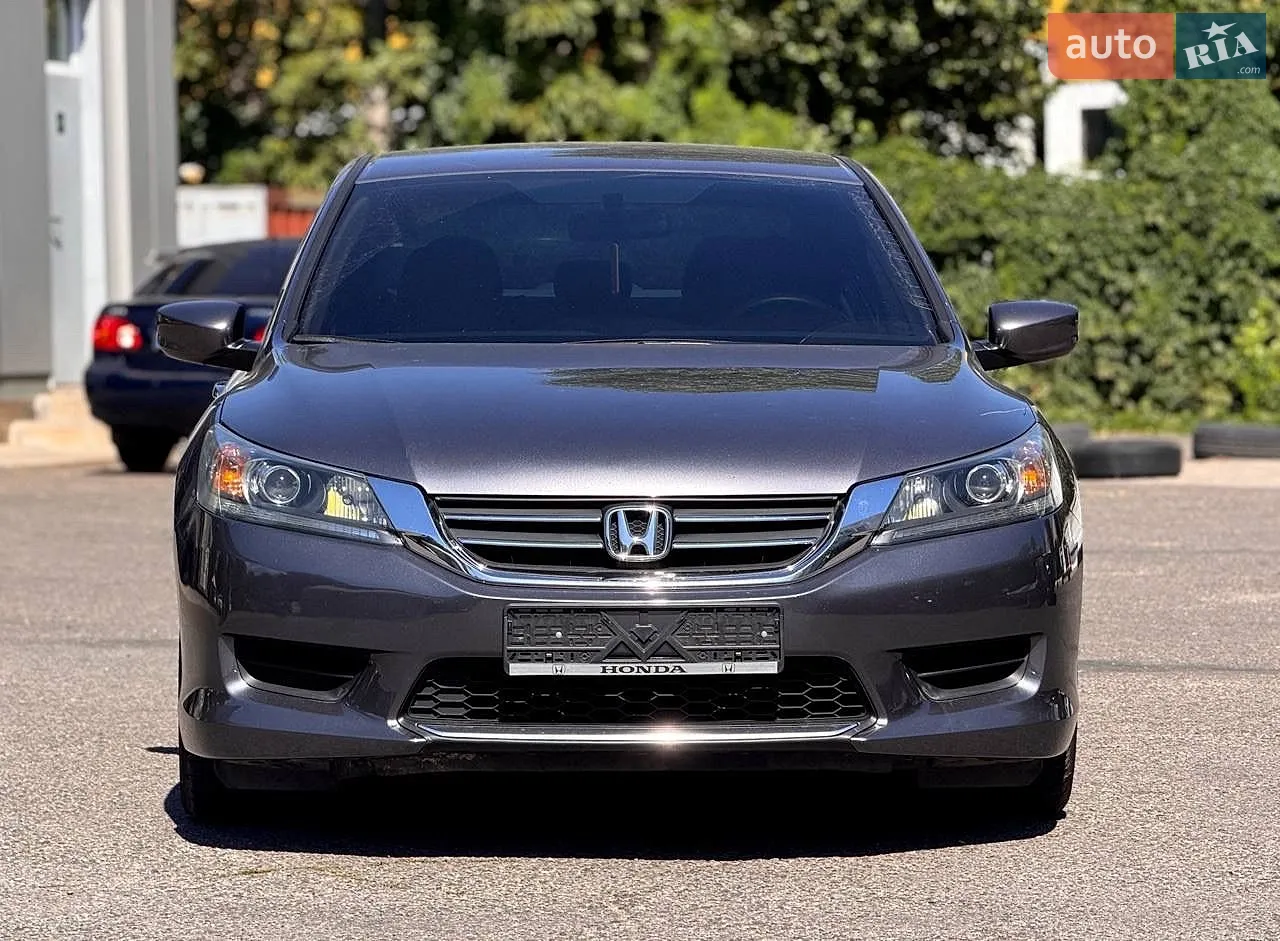 2015 Honda Accord - мініатюра 2