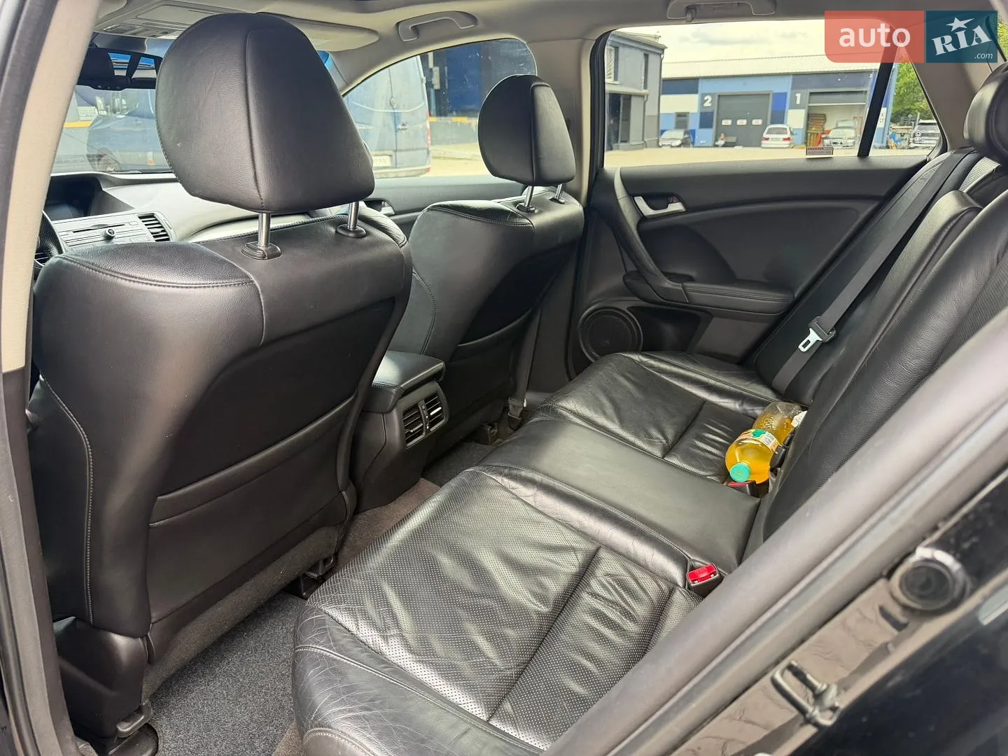2010 Honda Accord - мініатюра 23