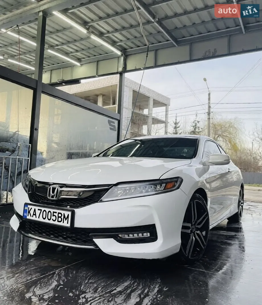 2015 Honda Accord - мініатюра 2