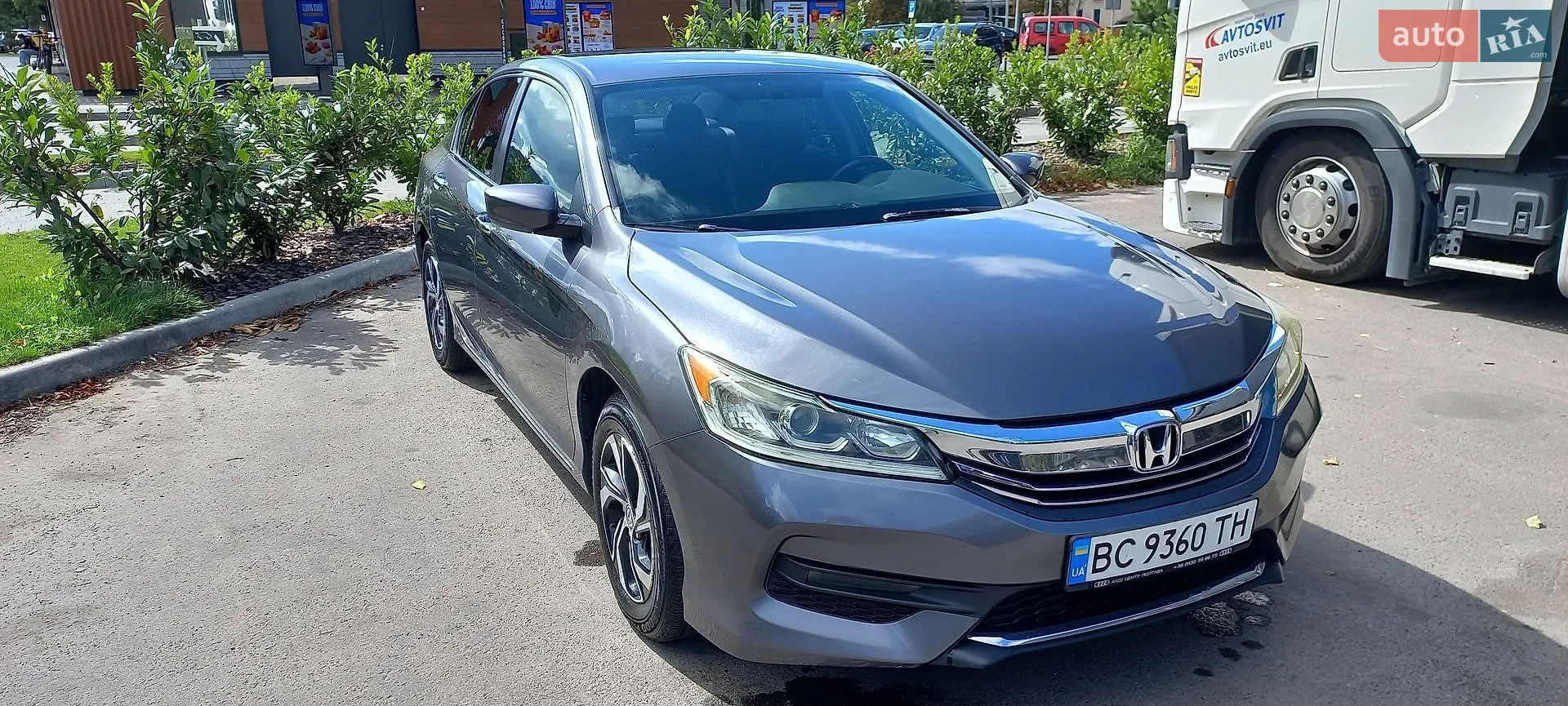 2017 Honda Accord - фото 1