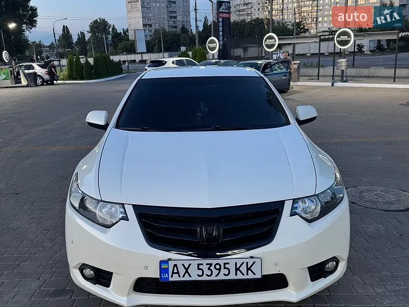 Honda Accord 2011