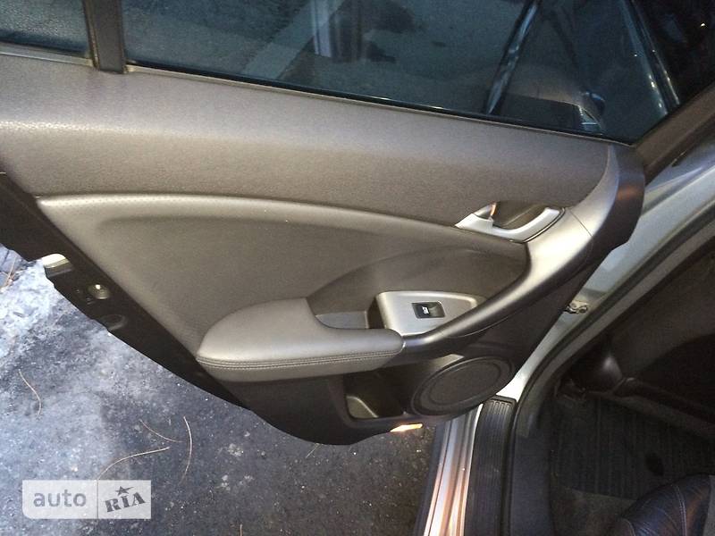 Универсал Honda Accord 2009 в Днепре