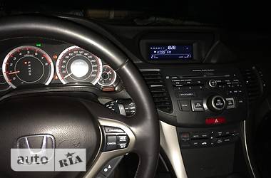 Универсал Honda Accord 2009 в 