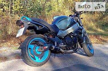 Мотоцикл Без обтекателей (Naked bike) Honda CB 1000R 2001 в Докучаевске