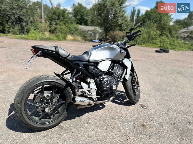 Мотоцикл Без обтікачів (Naked bike) Honda CB 1000R 2018 в Києві
